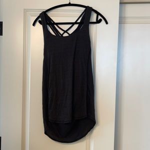Lululemon Cross back tank built in bra